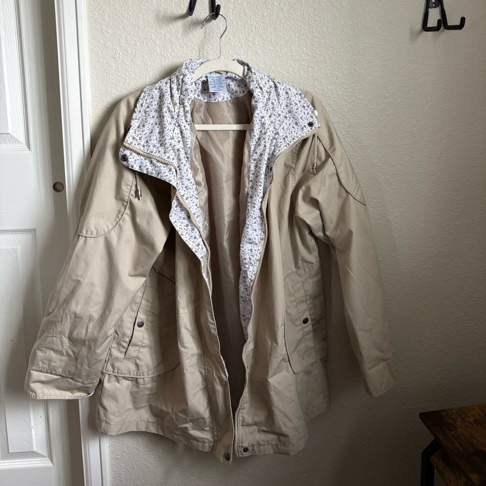 Women's Beige Jacket with Floral Lining
